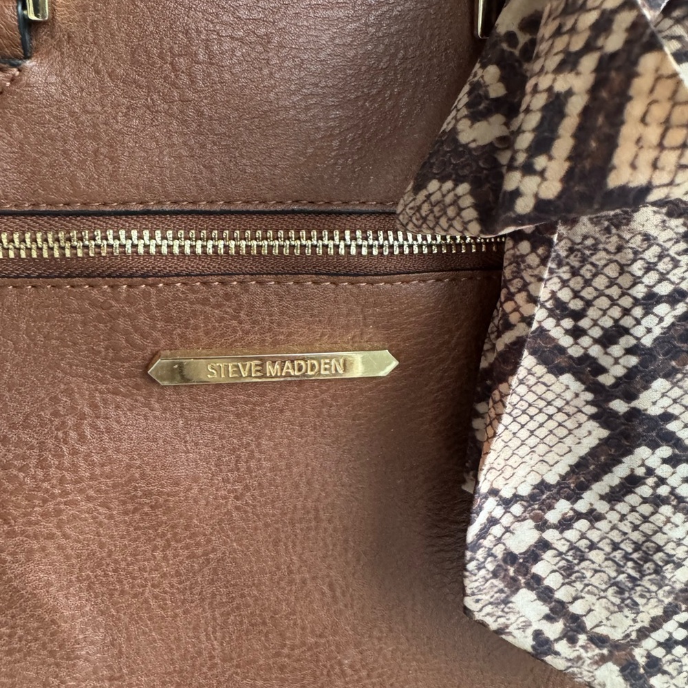 Steve Madden Brown Leather Handbag - Picture 2 of 10